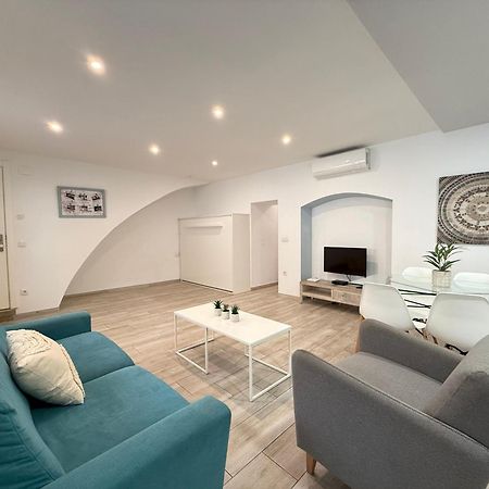 Agi Cosconilles Centro Apartment Roses Exterior photo